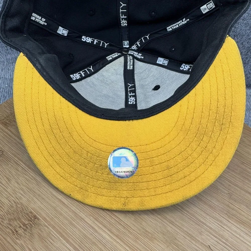 Pittsburgh Pirates Hat Cap Fitted Mens 7 3/4 Black Yellow MLB Baseball New Era